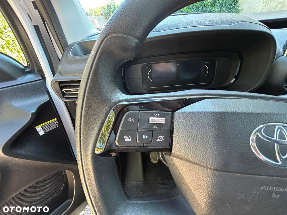 Toyota ProAce CITY - 28