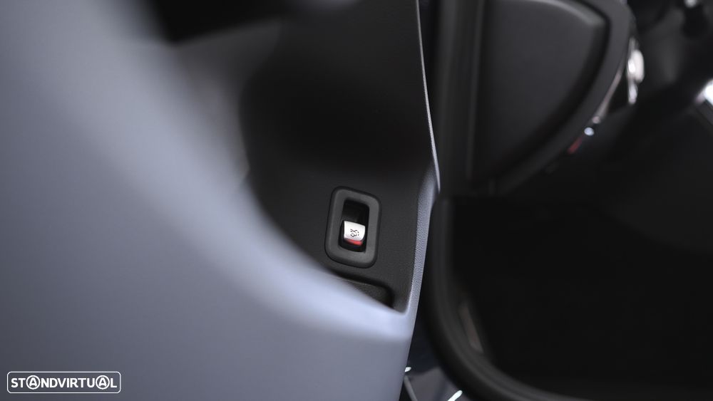 Mercedes-Benz C 300 de T 9G-TRONIC AMG Line - 44