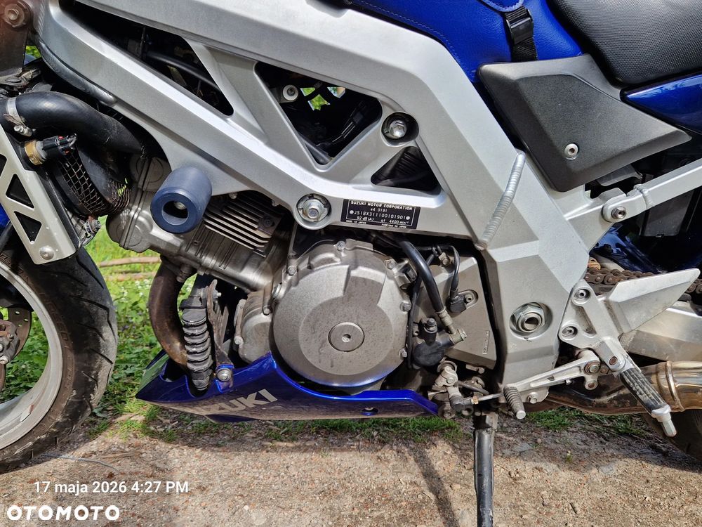 Suzuki SV - 20