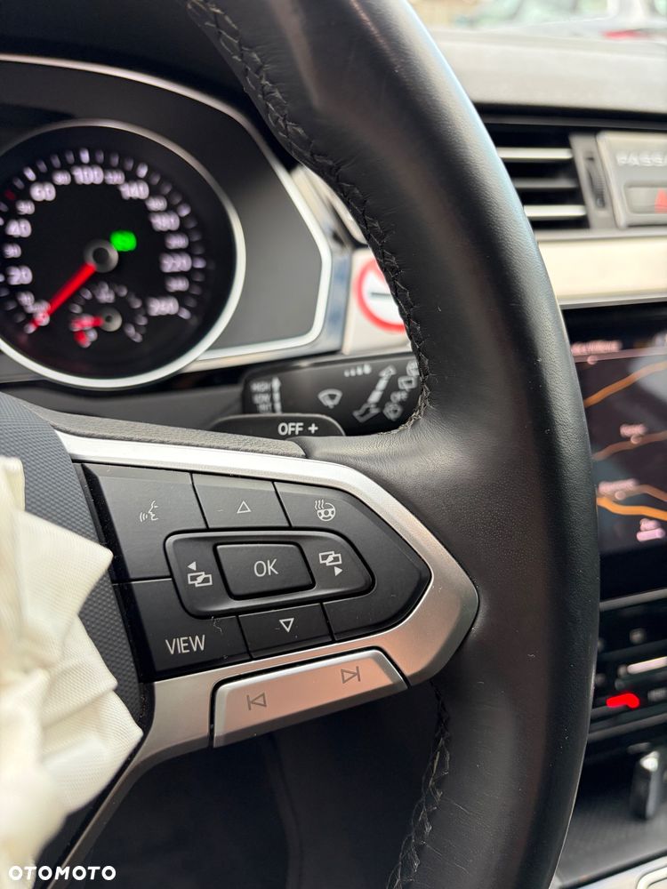 Volkswagen Passat 2.0 TDI EVO Elegance DSG - 16