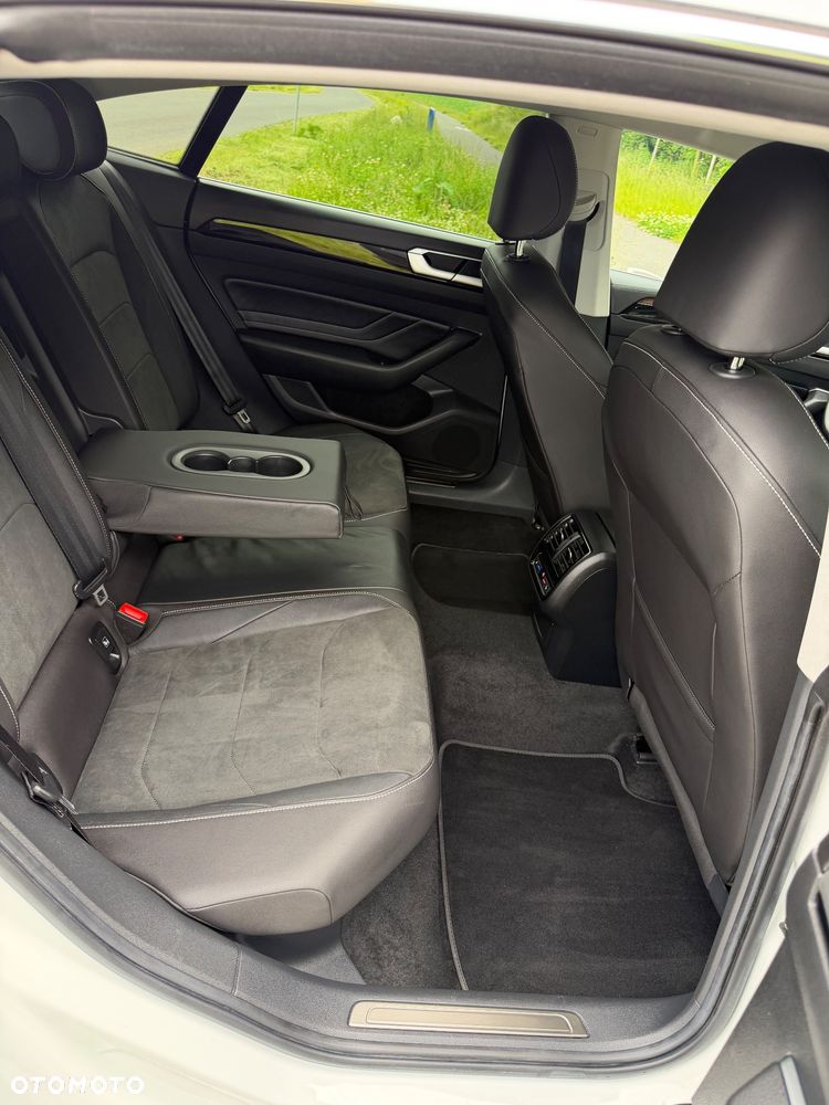 Volkswagen Arteon 2.0 TDI SCR DSG Elegance - 11