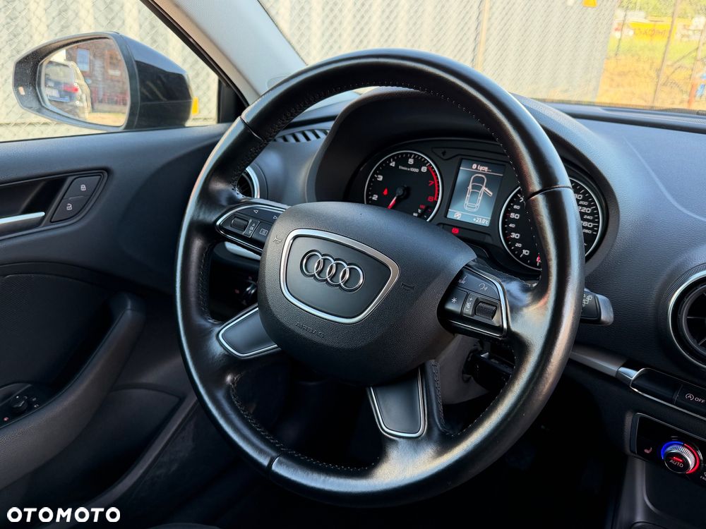 Audi A3 Sportback - 21