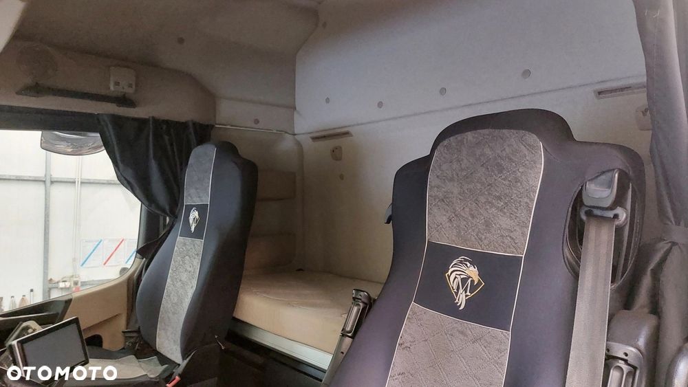 MERCEDES ACTROS MP4 KABINA KPL STREAM SPACE WĄSKA 2,30 - 5