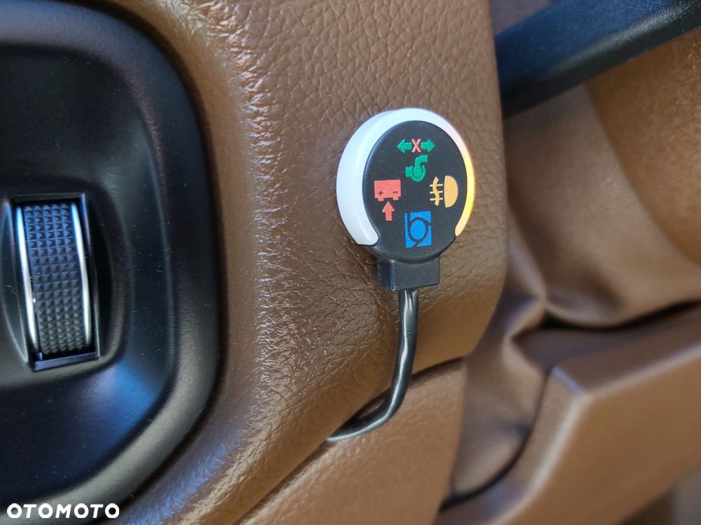 RAM 1500 Crew Cab Shortbed Laramie - 19