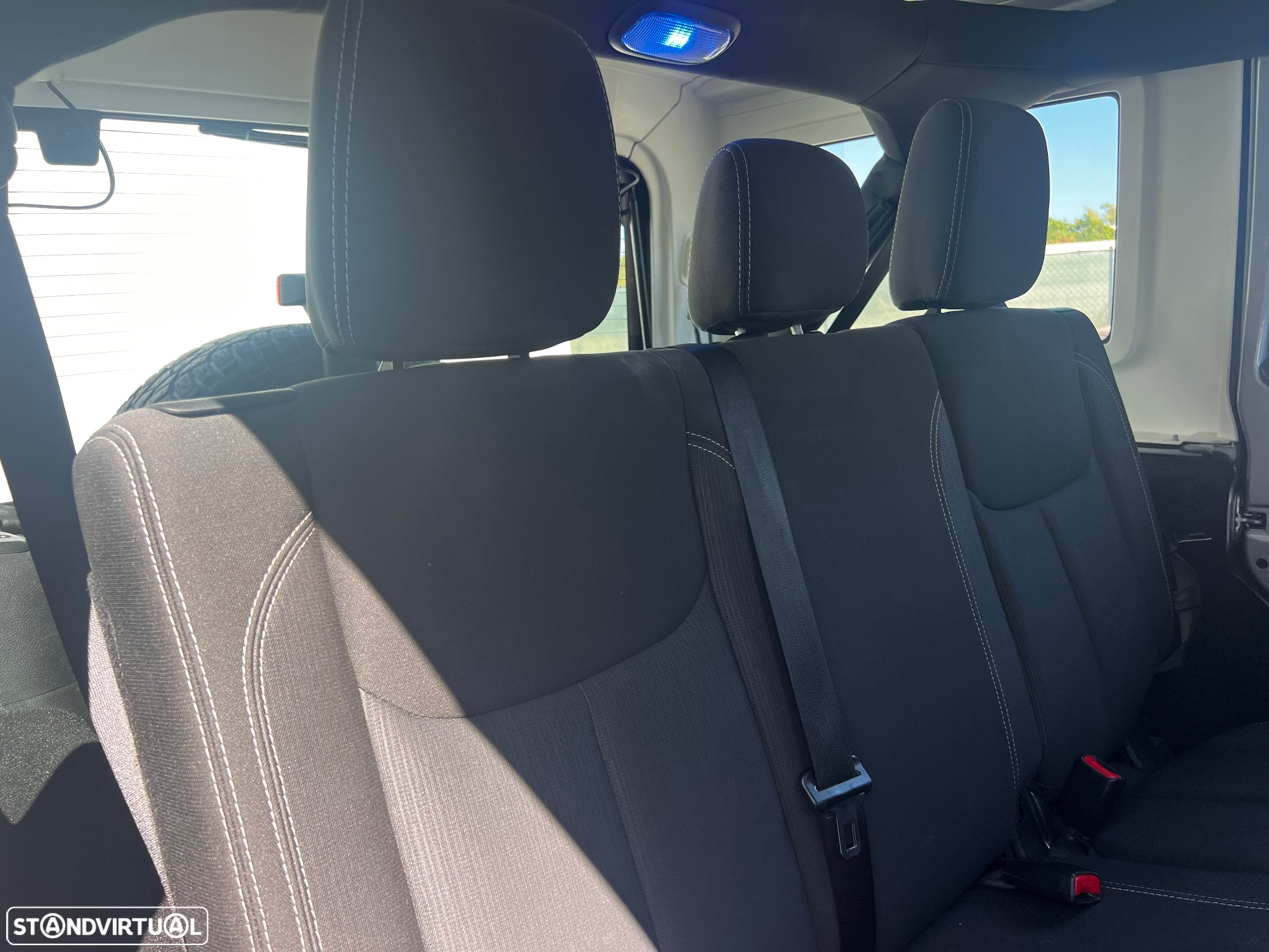 Jeep Wrangler Hard-Top 2.8 CRD Auto Rubicon - 24