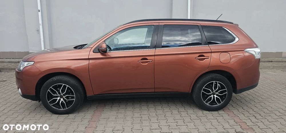 Mitsubishi Outlander 2.2 DID Intense + - 2