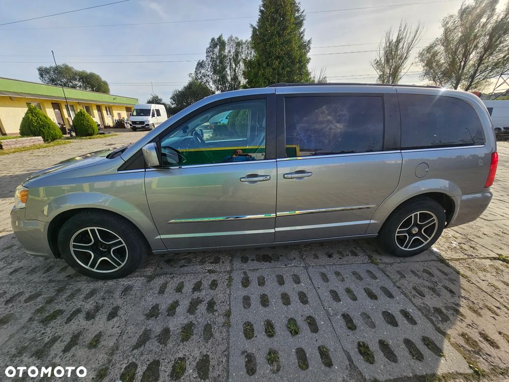 Chrysler Town & Country 3.6 Touring - 3