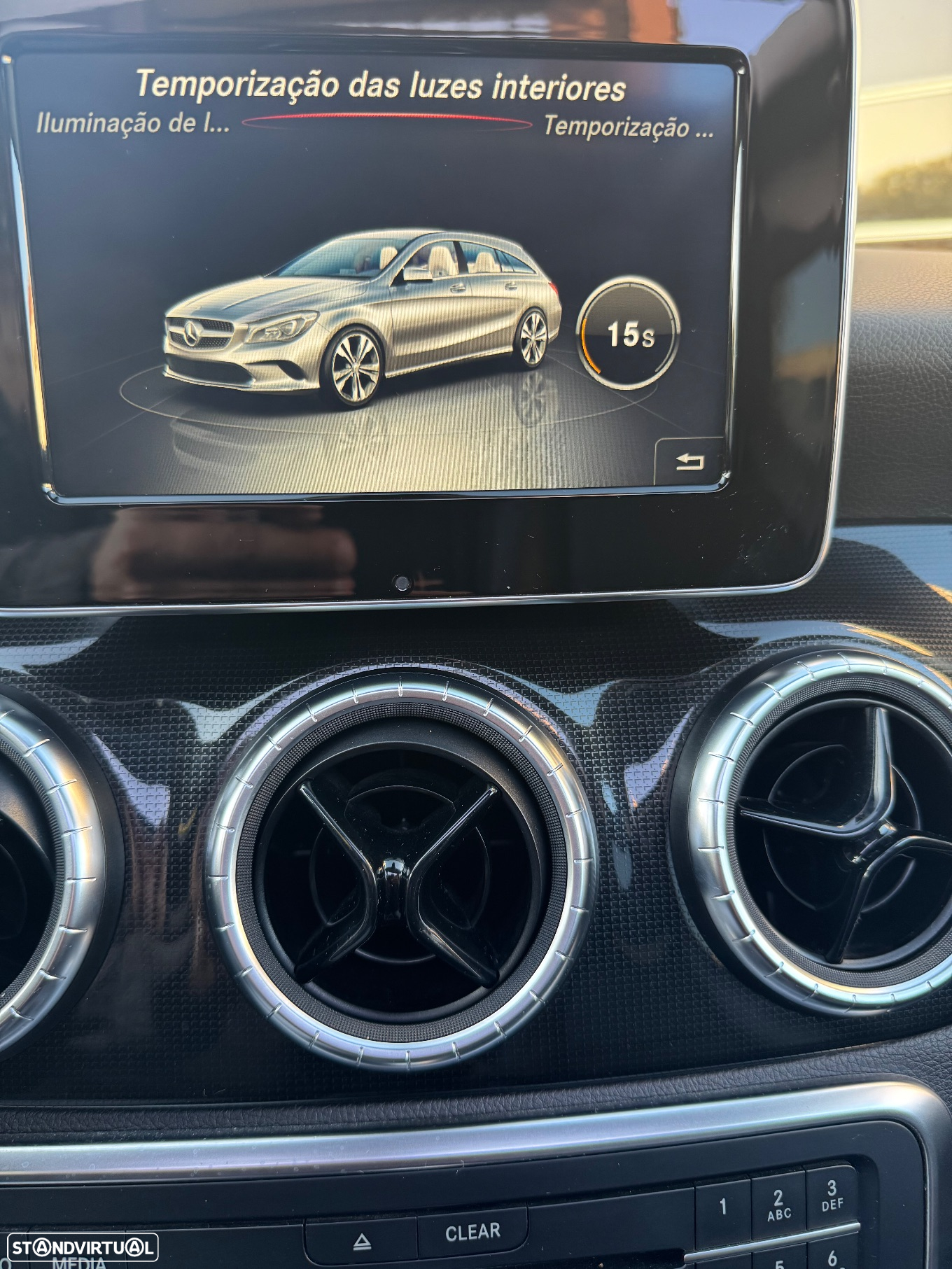 Mercedes-Benz CLA 180 d Shooting Brake - 23