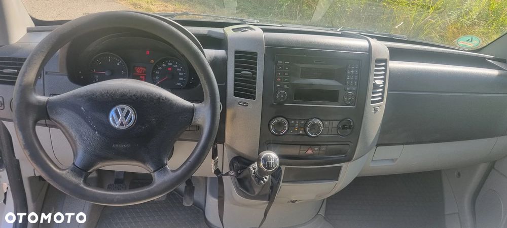 Volkswagen Crafter - 28