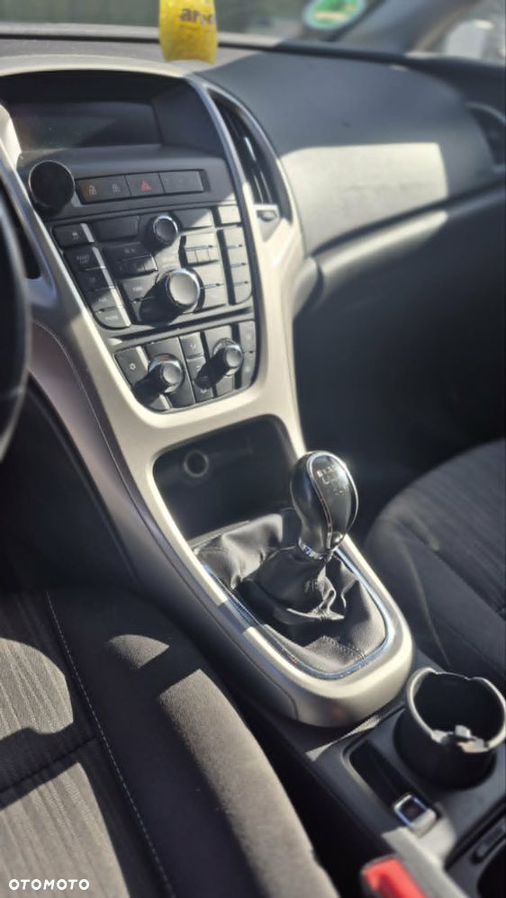 Opel Astra 1.4 Turbo Sport - 4