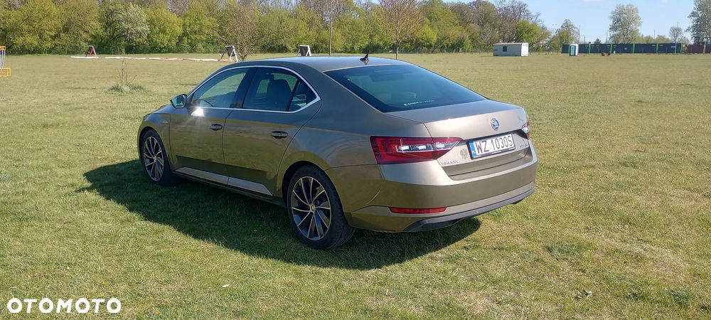 Skoda Superb 2.0 TSI L&K DSG - 3