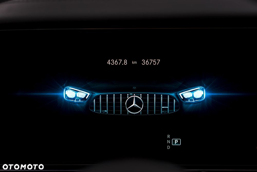 Mercedes-Benz Klasa E AMG 63 S 4Matic+ 9G-TRONIC - 12