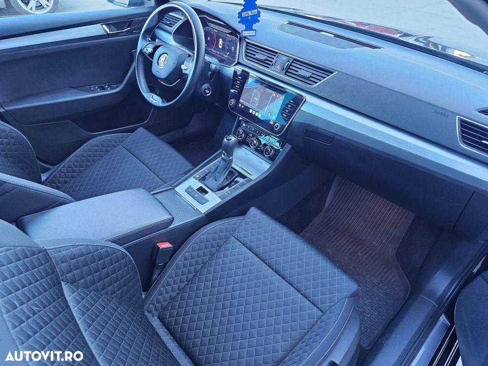 Skoda Superb 2.0 TDI DSG Sportline - 13