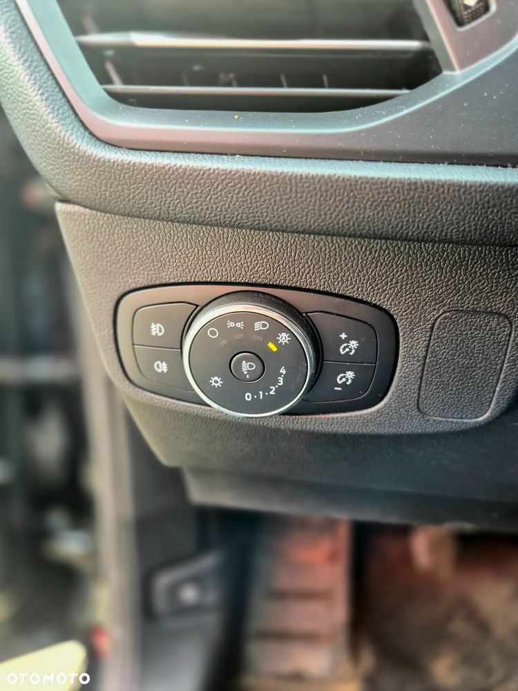 Ford Focus 1.5 EcoBlue SCR Connected - 27