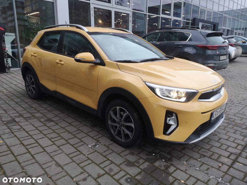 Kia Stonic 1.2 L - 4