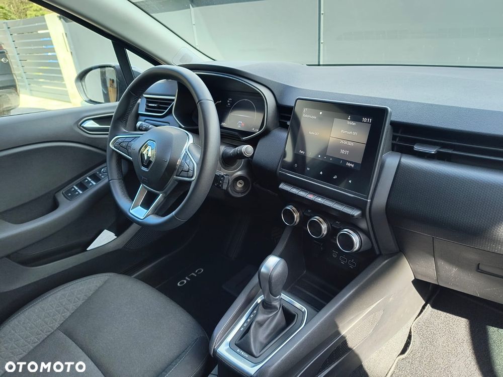 Renault Clio E-TECH 140 BUSINESS EDITION - 27