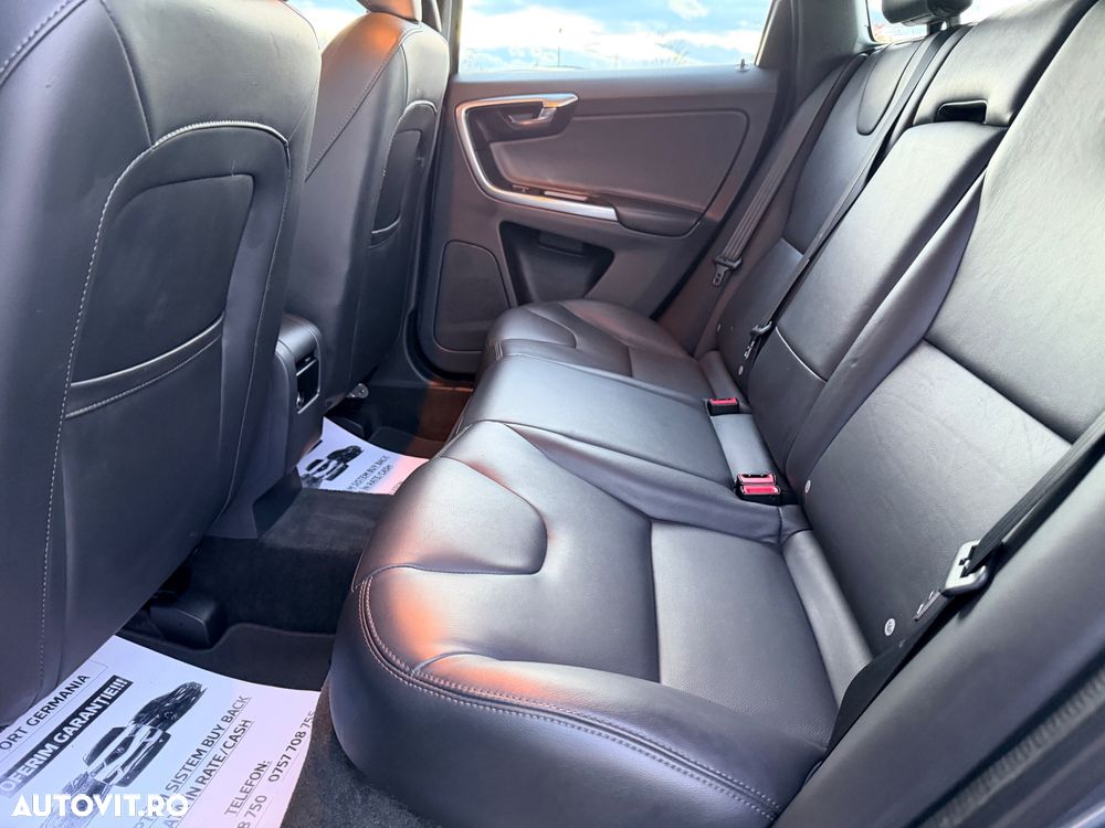 Volvo XC 60 D4 Geartronic Kinetic - 13