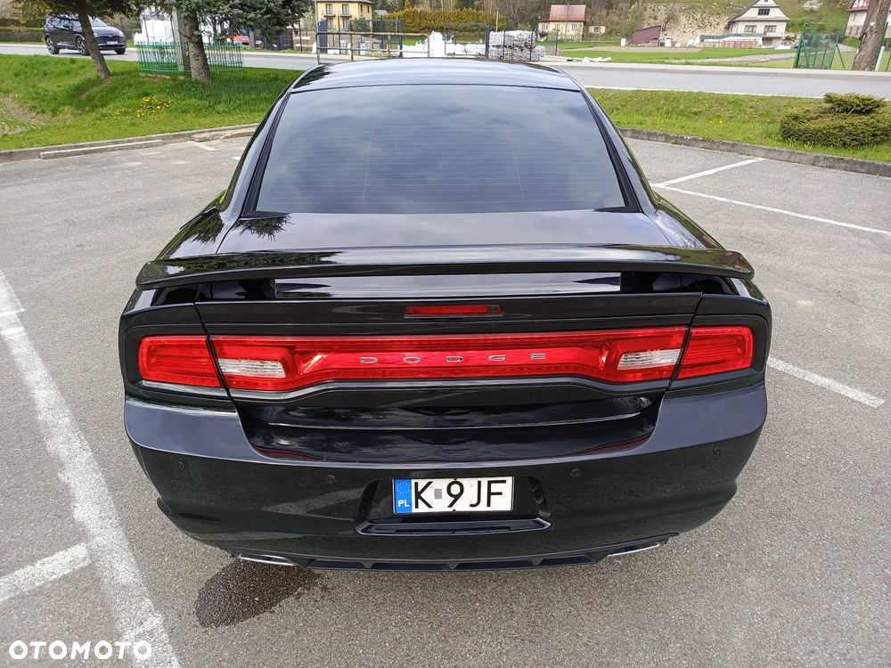 Dodge Charger - 2
