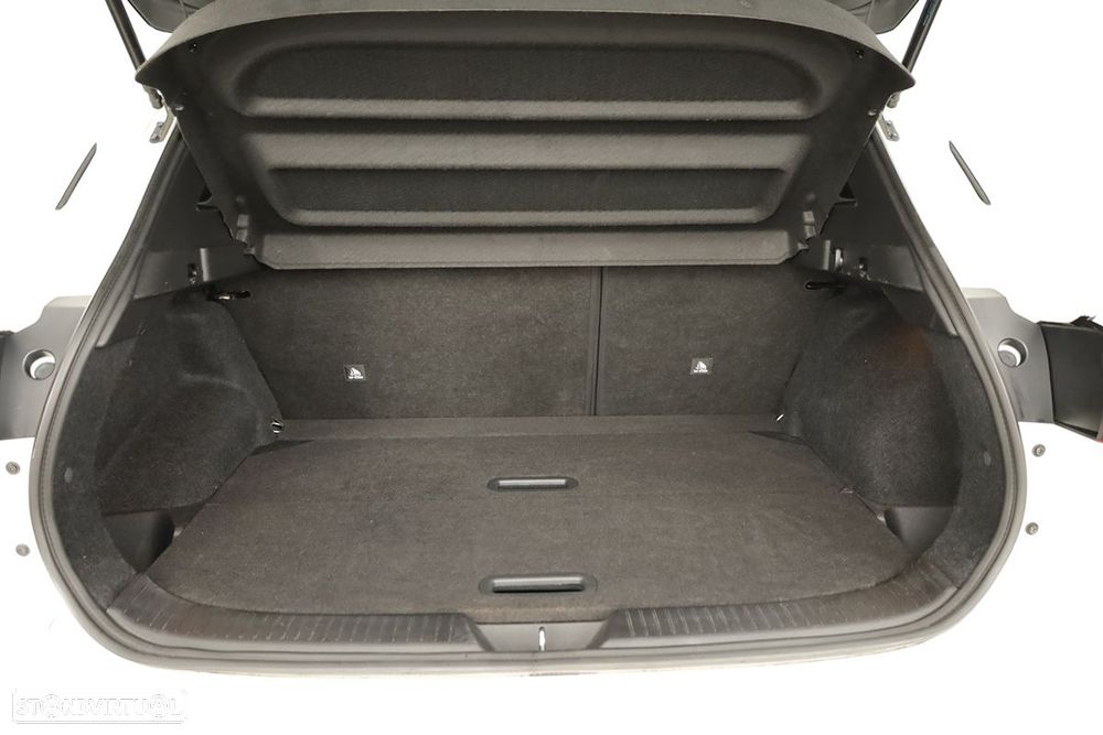 Nissan Qashqai 1.3 DIG-T N-Connecta Xtronic - 24