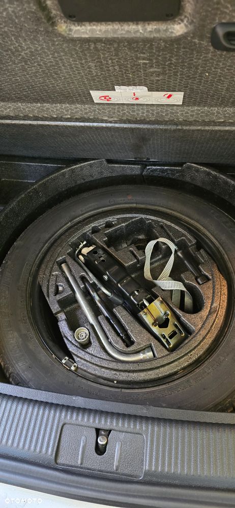 Volkswagen Golf Plus 1.4 TSI Comfortline DSG - 9