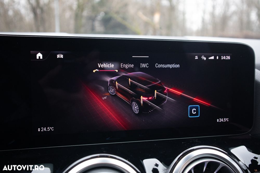 Mercedes-Benz GLA AMG 35 4MATIC AMG Speedshift DCT 8G - 24