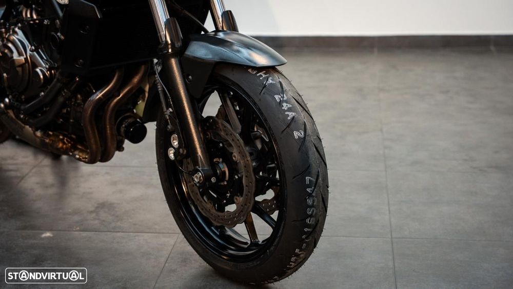 Yamaha MT-07 . - 8