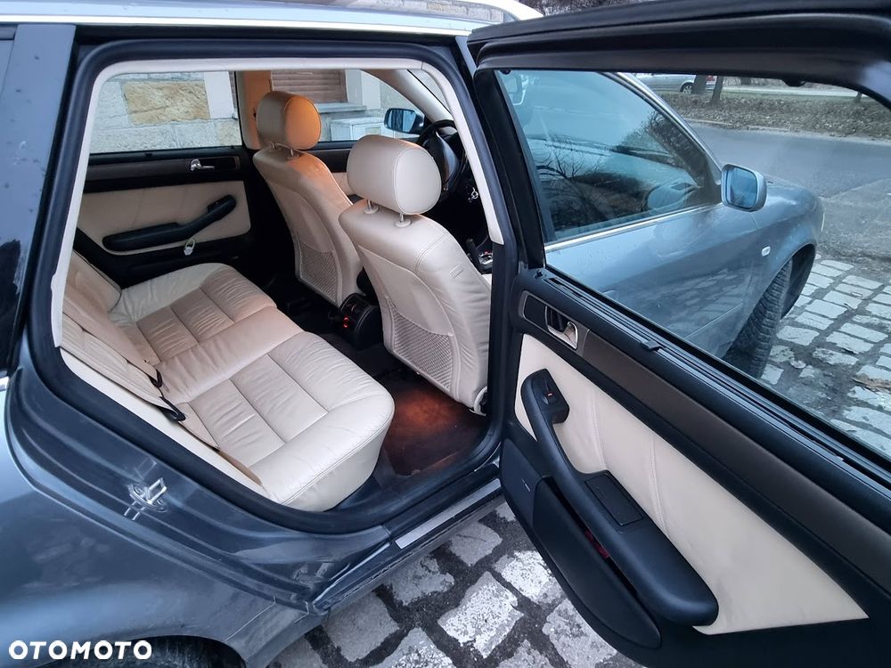 Audi A6 Avant 2.8 30V - 9