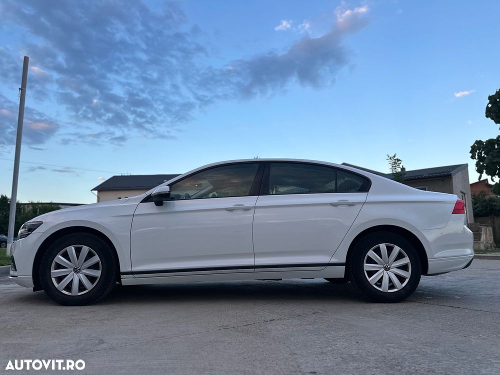 Volkswagen Passat - 10