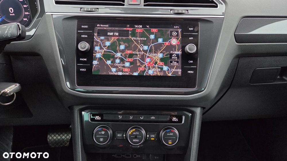 Volkswagen Tiguan 2.0 TDI SCR 4MOTION DSG Highline - 19