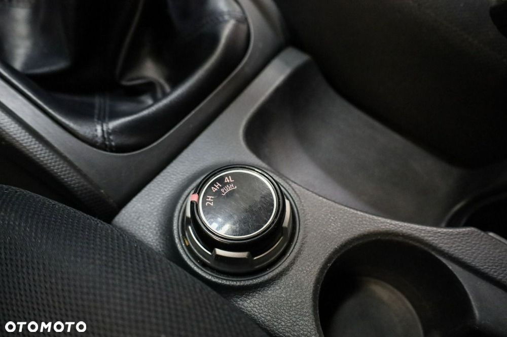 Mitsubishi L200 - 17