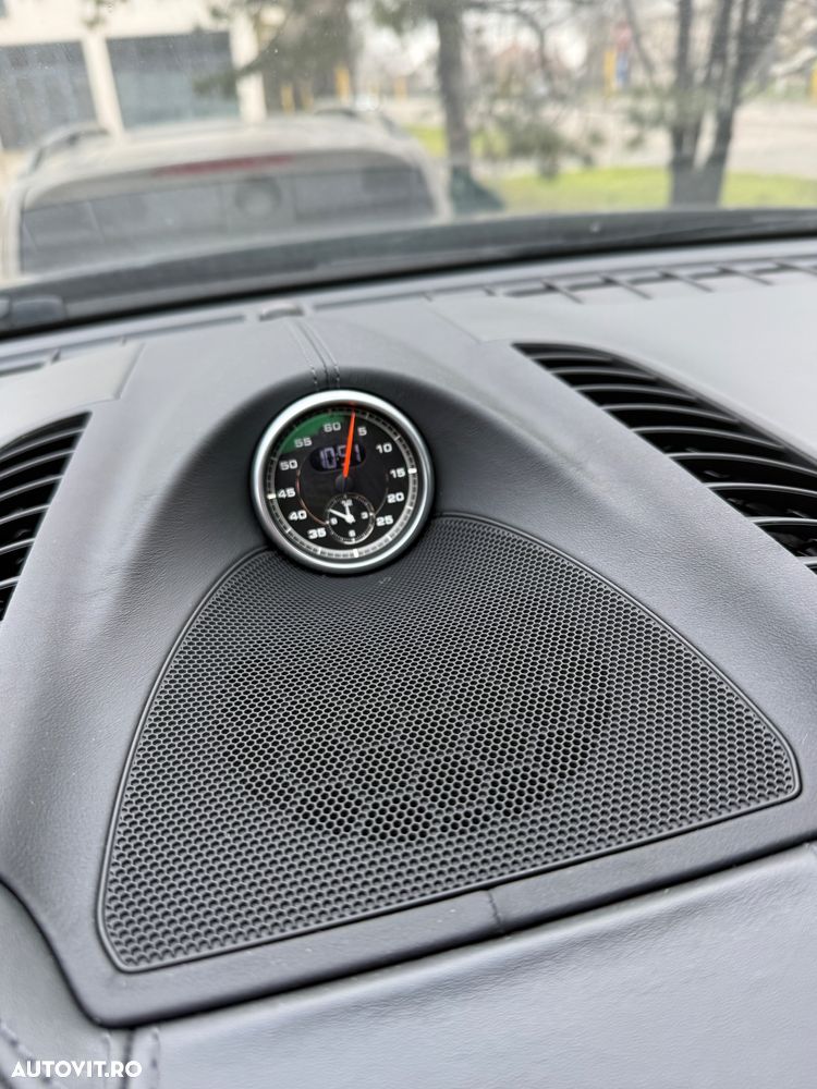 Porsche Cayenne Turbo S Tiptronic S - 5