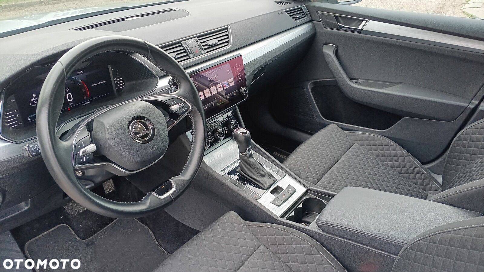 Skoda Superb 1.5 TSI Ambition DSG - 12