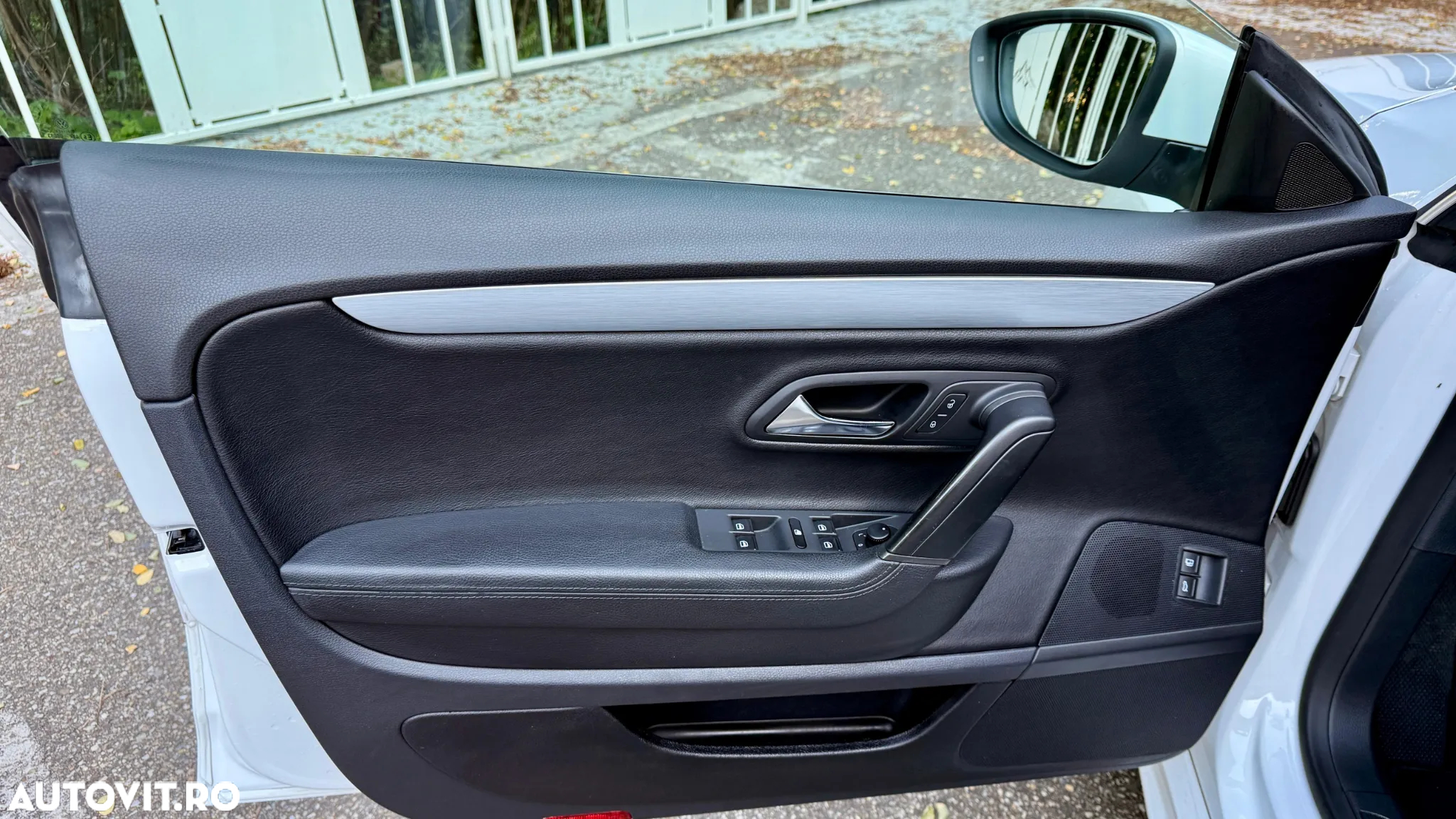 Volkswagen Passat CC 2.0 TDI BlueMotion Technology DSG - 25