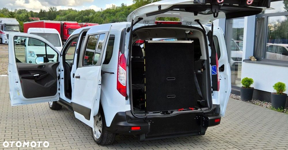 Ford Transit Connect - 31
