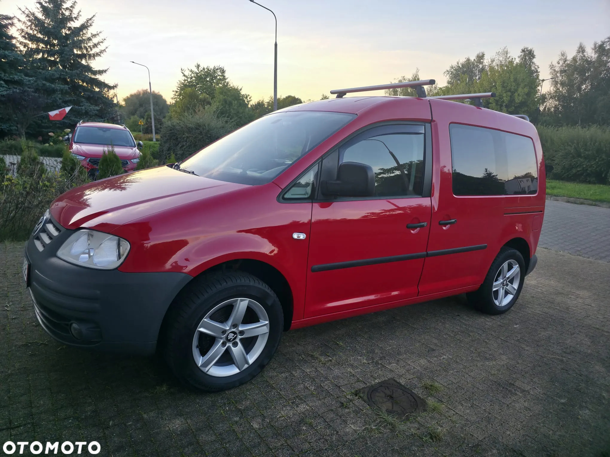 Volkswagen Caddy 1.4 Life Style (5-Si.) - 4