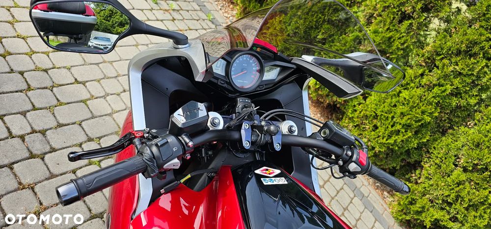 Honda VFR - 9