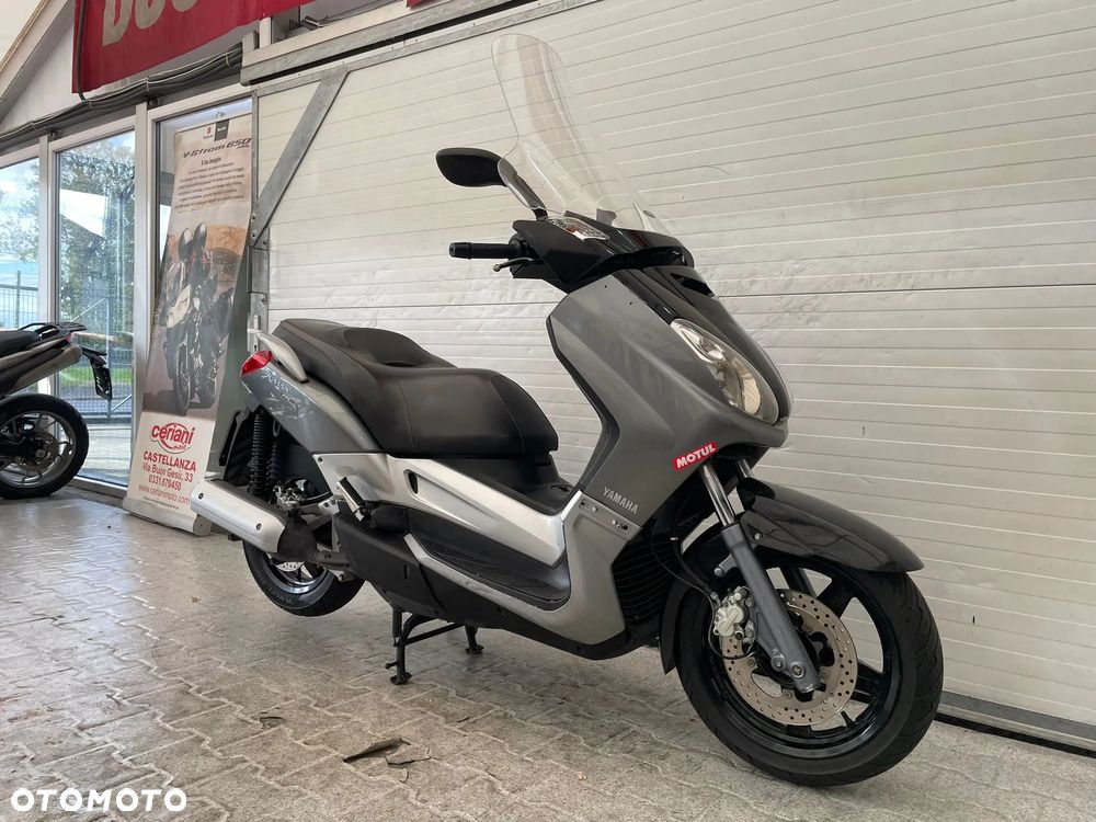 Yamaha X-max - 11