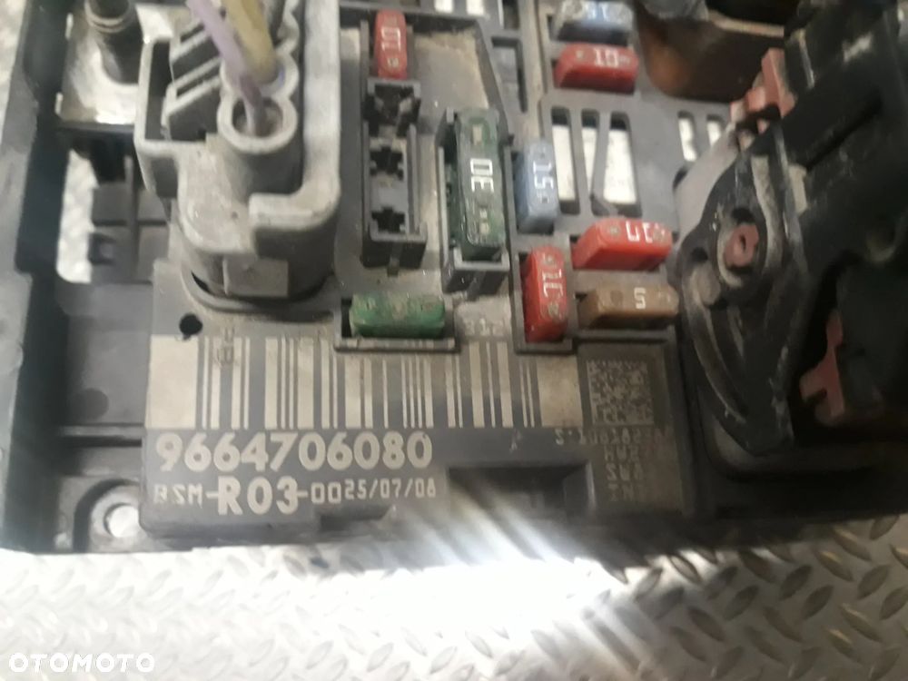 MODUŁ BSM SKRZYNKA BEZPIECZNIKÓW CITROEN JUMPY II 1,6 HDI  9664706080 - 2