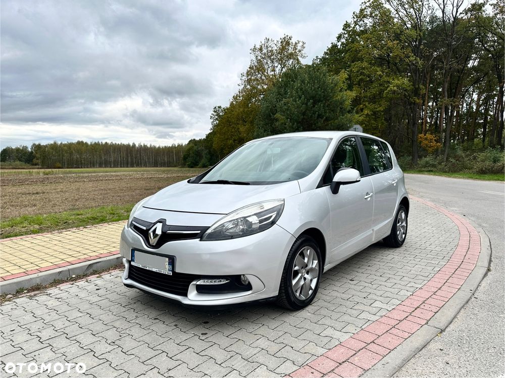Renault Scenic - 1