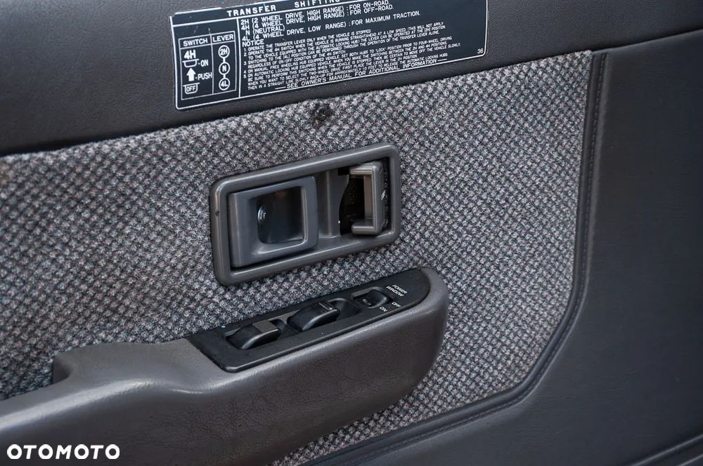 Daihatsu Rocky 2.8 Smaragd TD - 10