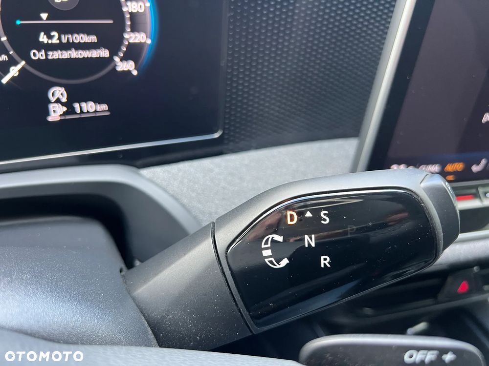 Volkswagen Passat - 24