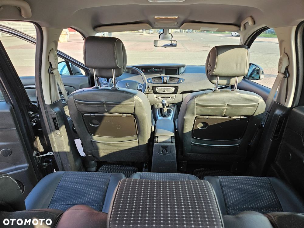 Renault Scenic - 9