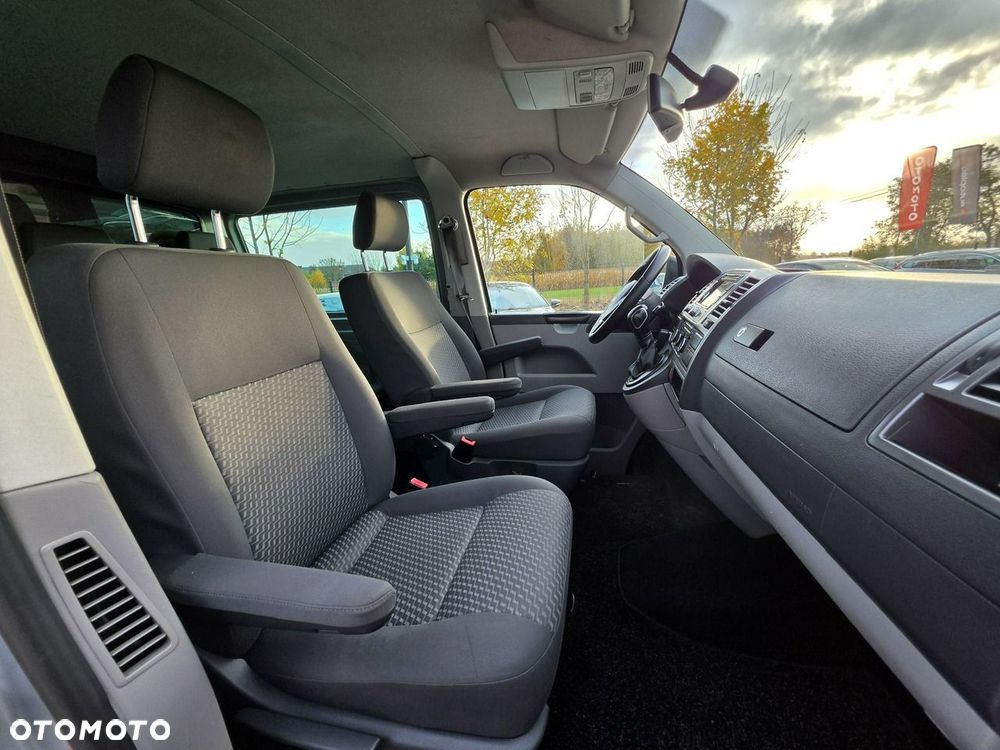 Volkswagen Transporter - 33