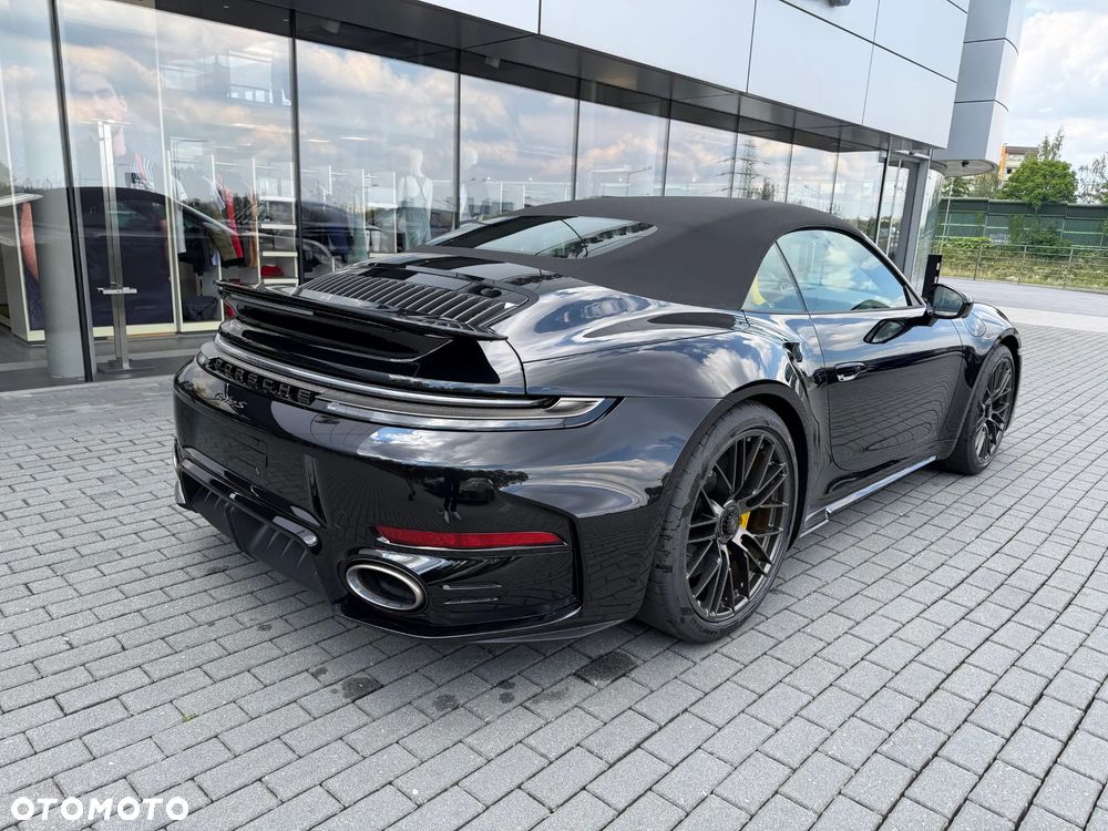 Porsche 911 Carrera Turbo S - 6