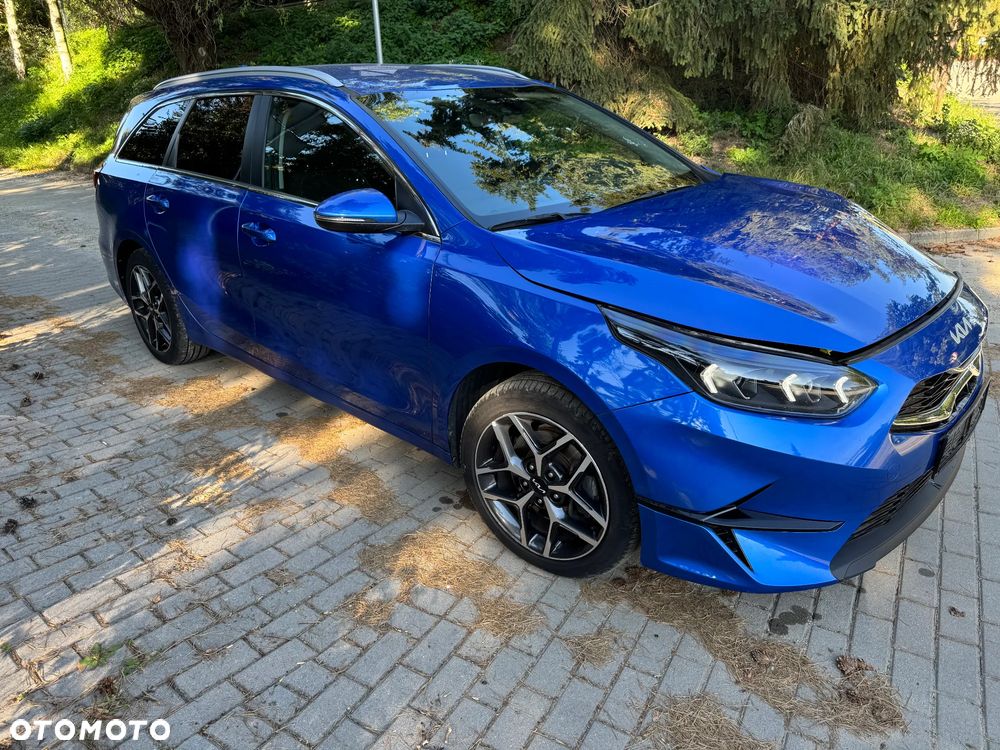 Kia Ceed - 1