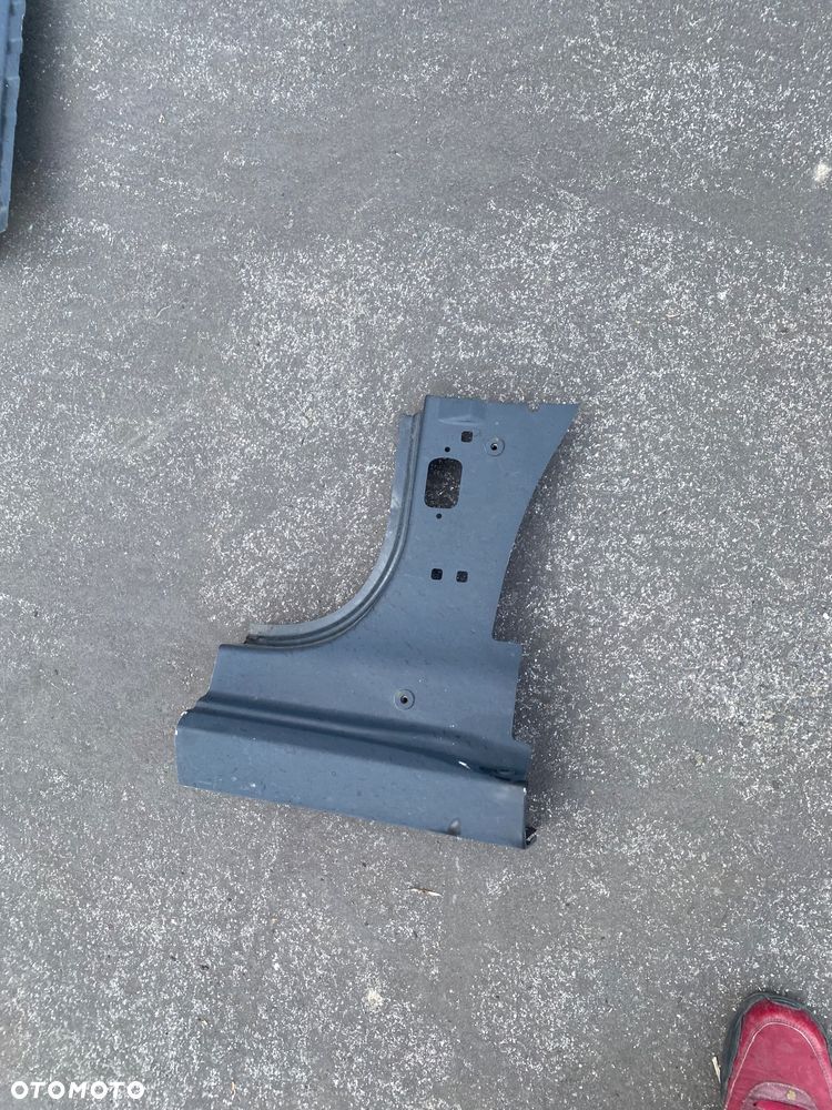 RENAULT MEGANE 4 IV NOWY ORYGINALNY PRÓG PRAWY poszycie progu prawego  prawe lift słupek A NAROŻNIK Wwa - 1