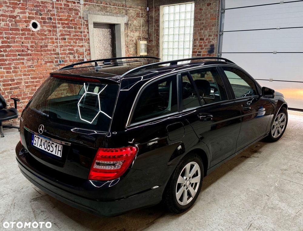 Mercedes-Benz Klasa C 180 (BlueEFFICIENCY) Elegance - 9