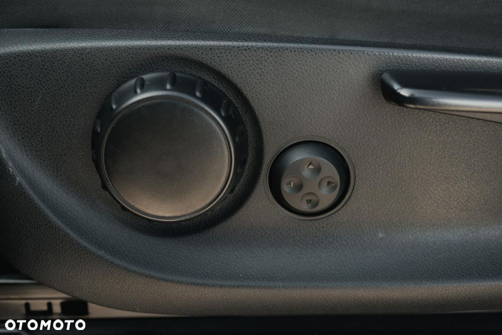 Mercedes-Benz Klasa V 300 d 4-Matic 9G-Tronic (d³ugi) - 28