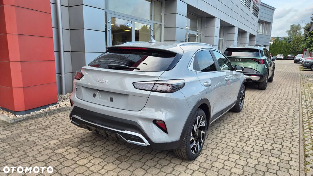 Kia XCeed 1.6 T-GDI Tribute DCT - 8