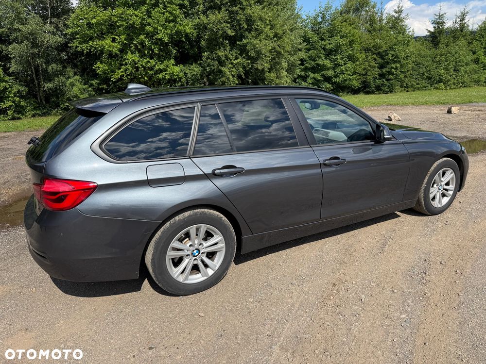 BMW Seria 3 320d xDrive Luxury Line - 6